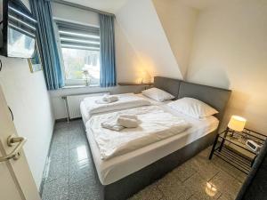 Apartment Fewo 4 in ruhigem Haus by Interhome