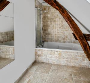Maisons de vacances Maison cosy avec jardin, riviere et ponton prive : photos des chambres