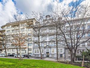 Apartment Čelakovsky-1 by Interhome