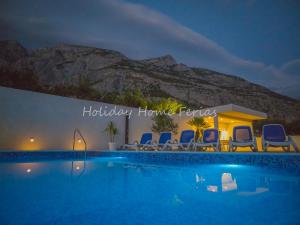 Holiday Home Ferias in Makarska, with private pool