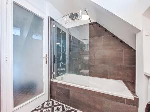 Appartements Apartment Charme et Confort by Interhome : photos des chambres