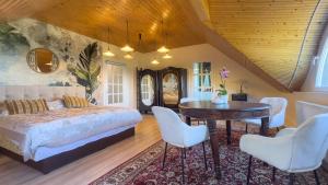 Révfülöp Panoráma Kúria