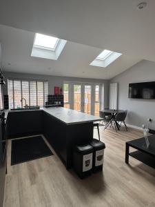 Ravenscourt Rooms by Brabazon Rooms