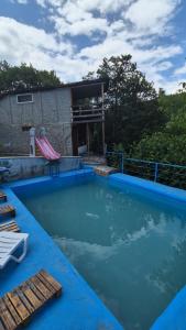 444 guest house chinti