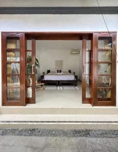 Villa Umawake bungalows by Fave Jaya Residences