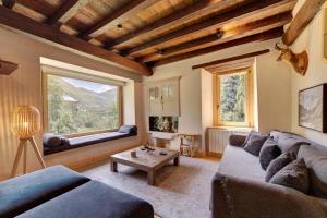 Casa Montlude - Elegancia rústica y confort moderno en el corazón del Valle de Arán by Eth Flòc