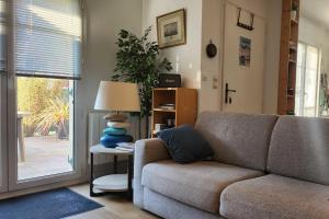 Maisons de vacances Nice house with garden near the beach : photos des chambres