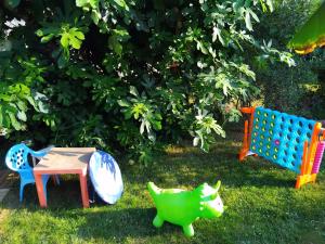 Maisons de vacances Maison spacieuse avec piscine et jardin : photos des chambres