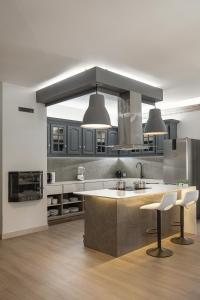 Lagoon & Deluxe Villa