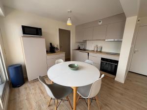 Appartements Le Havre de Paix avec sa petite vue Mer : photos des chambres