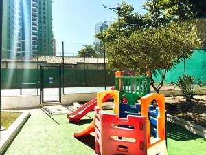 Apartamento com Estrutura de Hotel na Barra