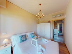 Agape Apartment by Bookinggardalake