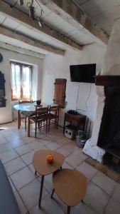Maisons de vacances maison de vigneron : Maison 2 Chambres