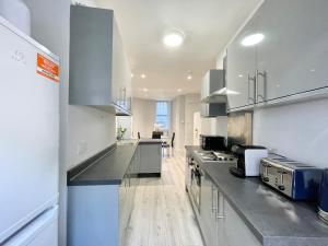 Vibrant room in Soho 3