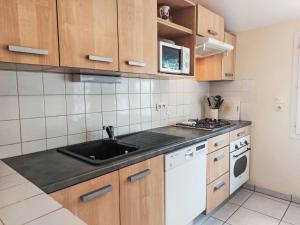 Maisons de vacances Holiday Home Le Brieux by Interhome : photos des chambres