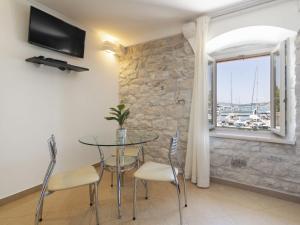 Apartment Lučica-1 by Interhome