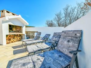 Apartment 4 you by Interhome