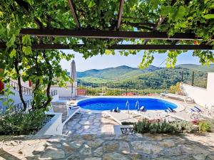 Holiday Home Prusina by Interhome