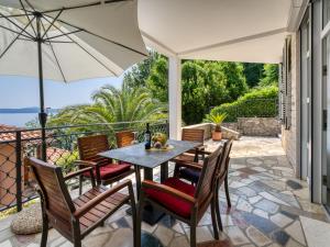 Apartment Lilly 1 by Interhome