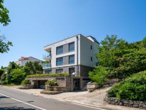 Apartment Villa Ziza-6 by Interhome