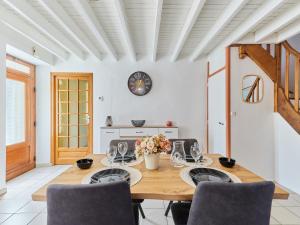 Maisons de vacances Holiday Home Le Launay by Interhome : photos des chambres