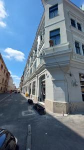 CATALINA RESIDENCE CENTRAL