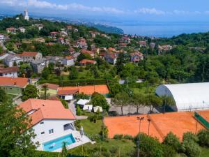 Holiday Home Villa Luni by Interhome