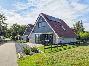 Holiday Home De Wieringerheid 164 by Interhome