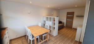 Appartements Studio 26m2 a 200 metres de la plage : photos des chambres