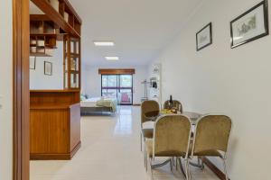 Regina Beach House - By Y Concept