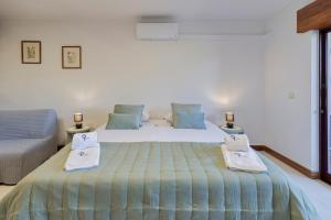 Regina Beach House - By Y Concept