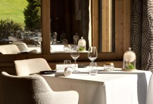 Hotels Domaine de Montagne - Hotel Chalet Frere Joseph : photos des chambres