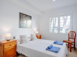 Apartment LEscoll by Interhome