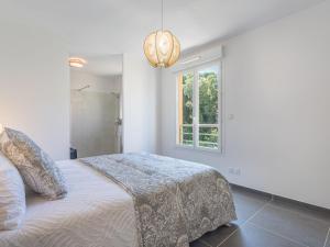 Apartment 151 Bay Street-1 by Interhome