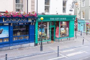 No 5 Rose Inn Street - Room 1