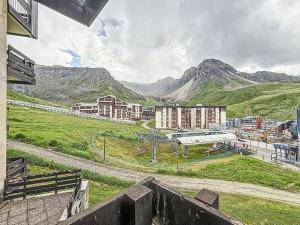 Apartment Les Hauts du Val Claret - Val Claret-28 by Interhome