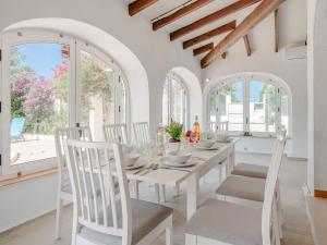 Holiday Home Acamar by Interhome