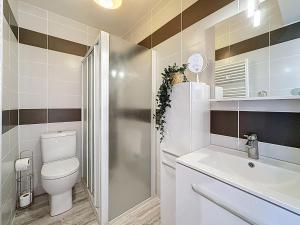 Studio Atlantide-2 by Interhome