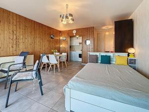 Studio Atlantide-2 by Interhome