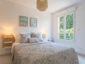 Apartment 151 Bay Street-2 by Interhome