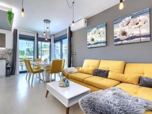 Holiday Home Villa Luna by Interhome