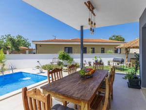 Holiday Home Villa Luna by Interhome