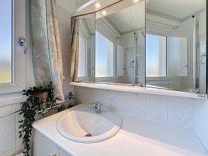 Appartements Apartment Le Sextant by Interhome : photos des chambres