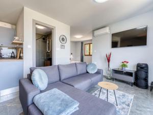 Apartment Perla 1-1 by Interhome