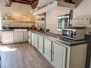 Maisons de vacances Holiday Home La Grulais by Interhome : photos des chambres