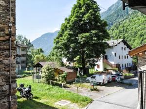 Apartment Ai Tini by Interhome