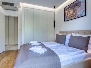 Apartment Villa Ziza-1 by Interhome