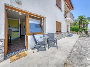 Apartment Perla 2 by Interhome