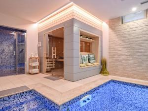 Holiday Home Villa Prestige Deluxe by Interhome