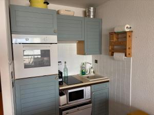 Studio Drakkar avec une petite vue Mer